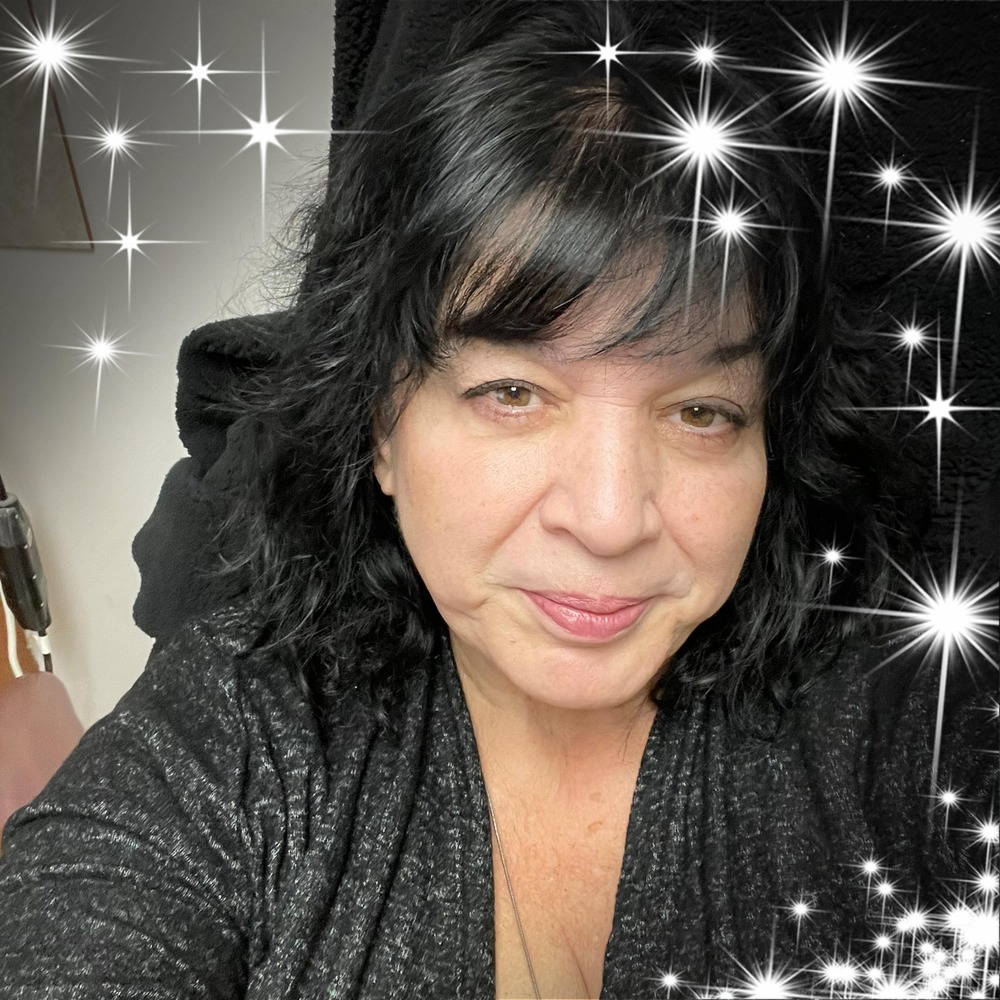 Meet your Posher, Tina